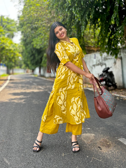 Mustard Flora Set